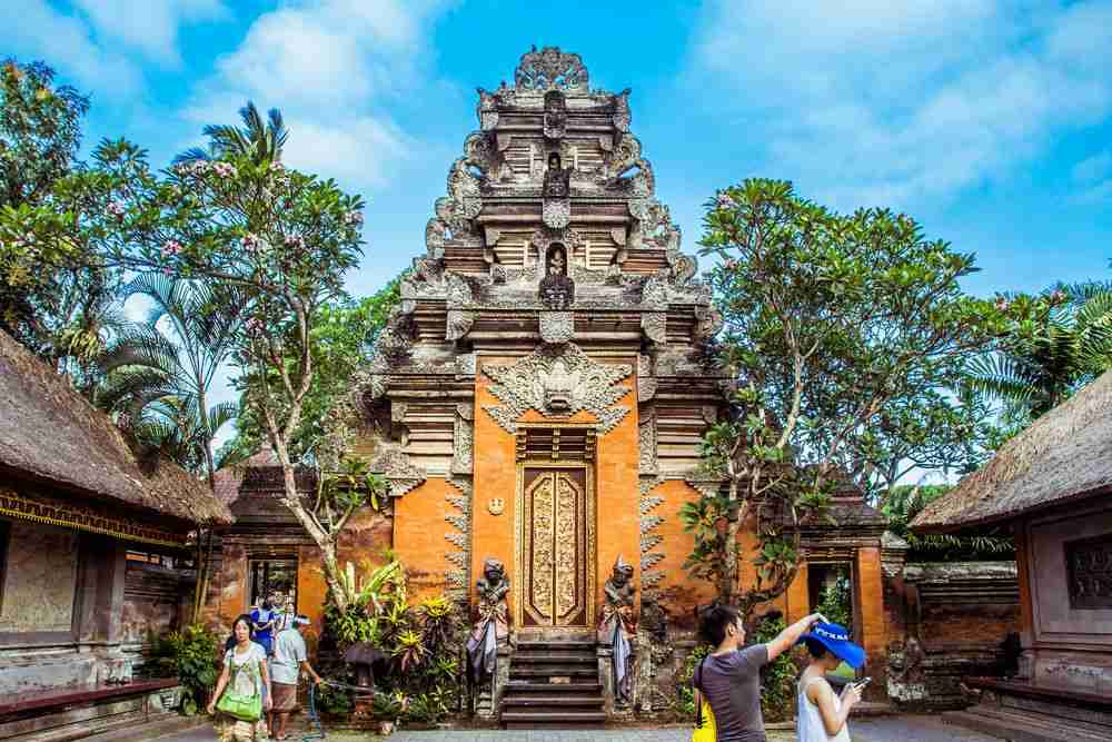 Puri-Saren-Agung