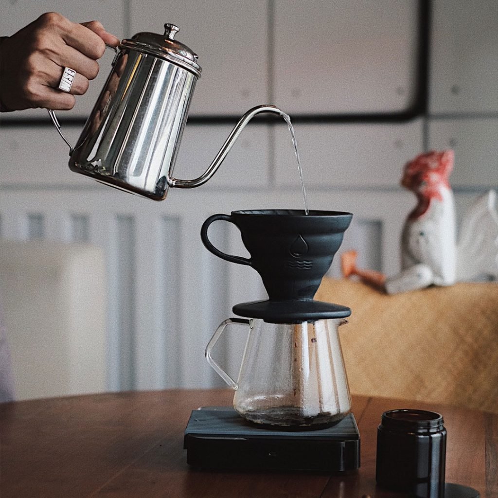 v60 pour over coffee