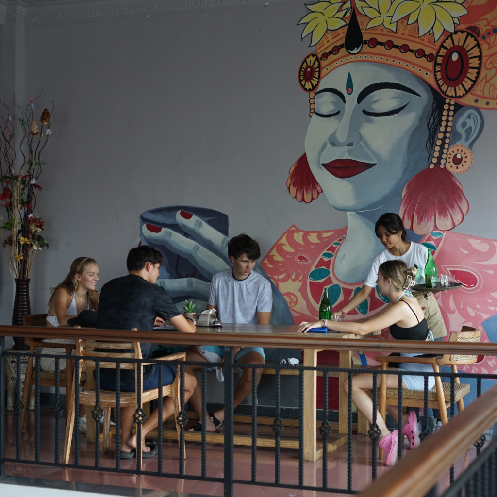 Walking Monkey Forest Ubud? The Ultimate Survival Guide & Best Cooling Down Spot (2026)